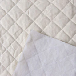 Calico Quilted Fabric, Large Diamond- Width 120cm