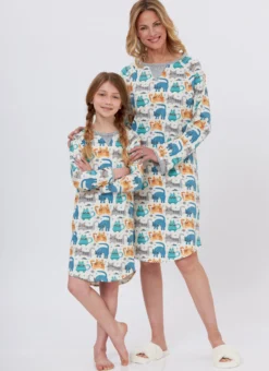 Butterick Pattern B6867 Misses', Men's, Children's, Boys', Girls' Top, Tunic And Pants -Sewing Supplies Store B6867 product hires 02 scaled