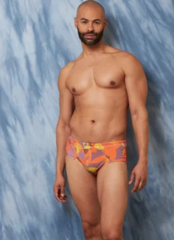 Vogue Pattern V1897 Men's Swimsuits And Tank Top -Sewing Supplies Store V1897 product hires 05 scaled