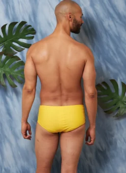 Vogue Pattern V1897 Men's Swimsuits And Tank Top -Sewing Supplies Store V1897 product hires 08 scaled