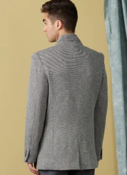 Vogue V1930 Men's Coat -Sewing Supplies Store V1930 05 scaled