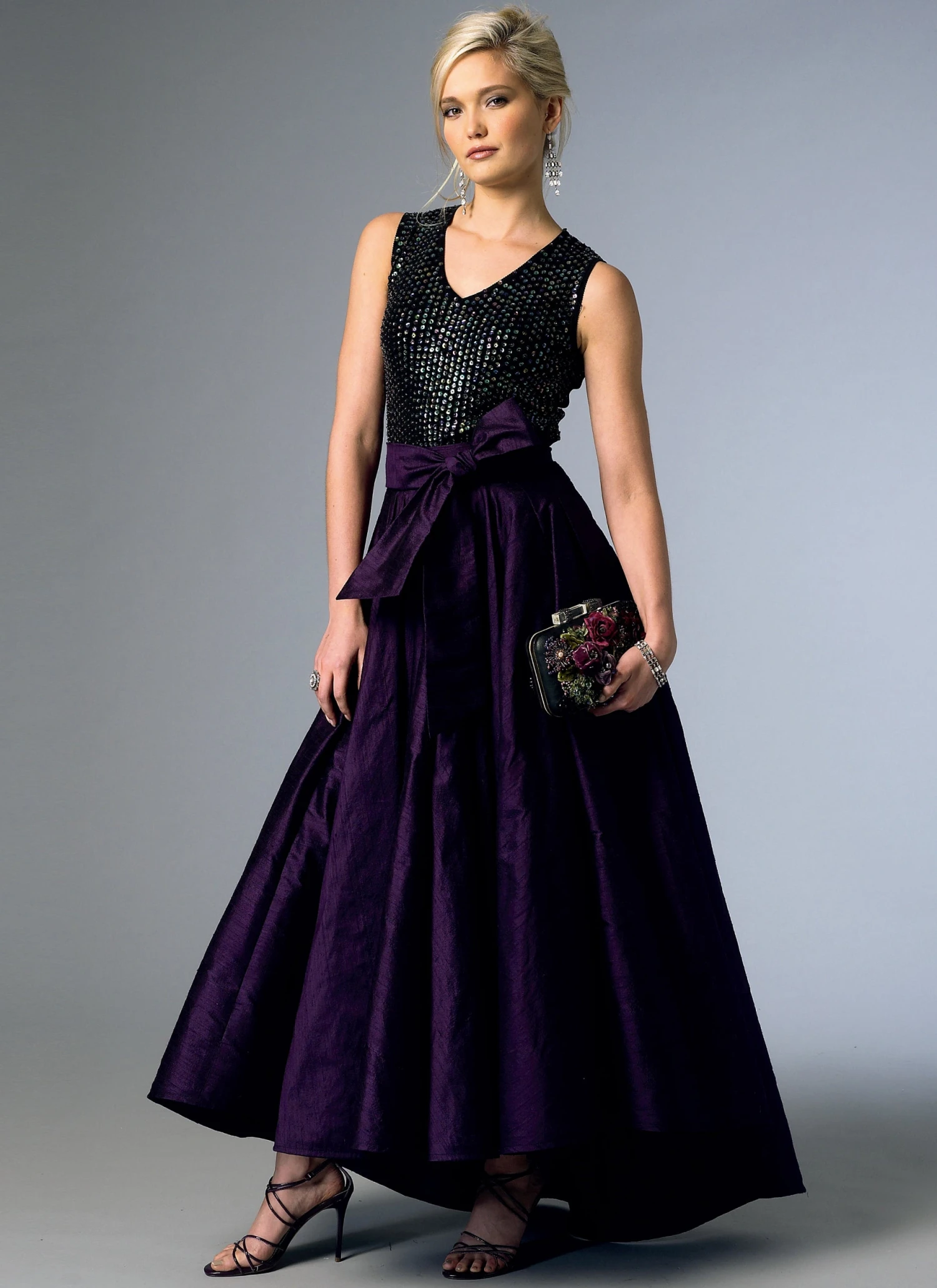 Vogue Pattern V8980 Misses' Skirt 4 Vogue Pattern V8980 Misses' Skirt - Image 4